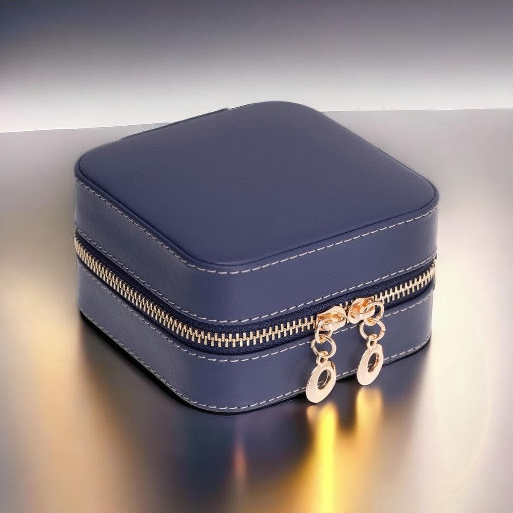 Amanda Leather Jewelry Box, Medium Bouletta