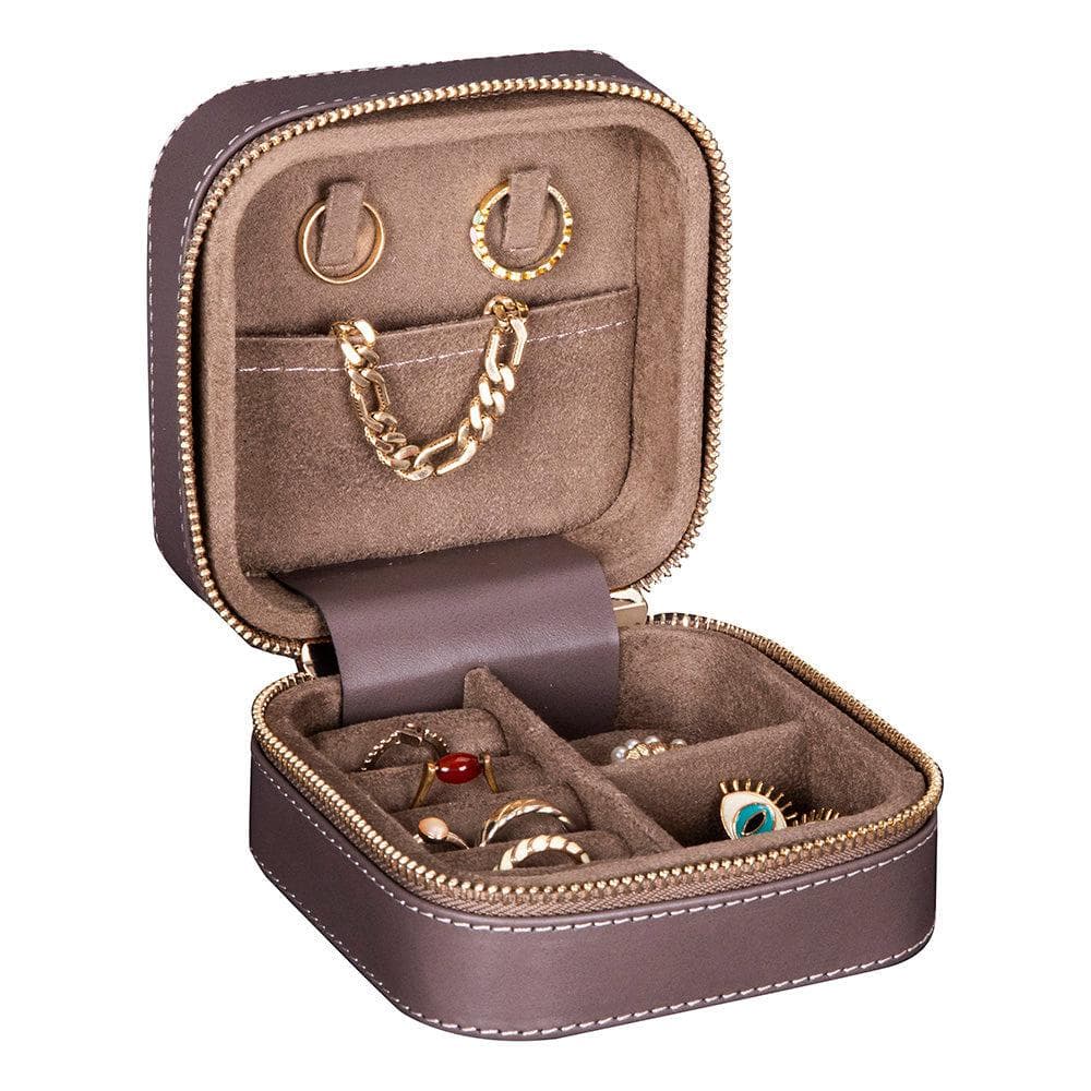 Amanda Leather Jewelry Box, Medium Mink Bouletta
