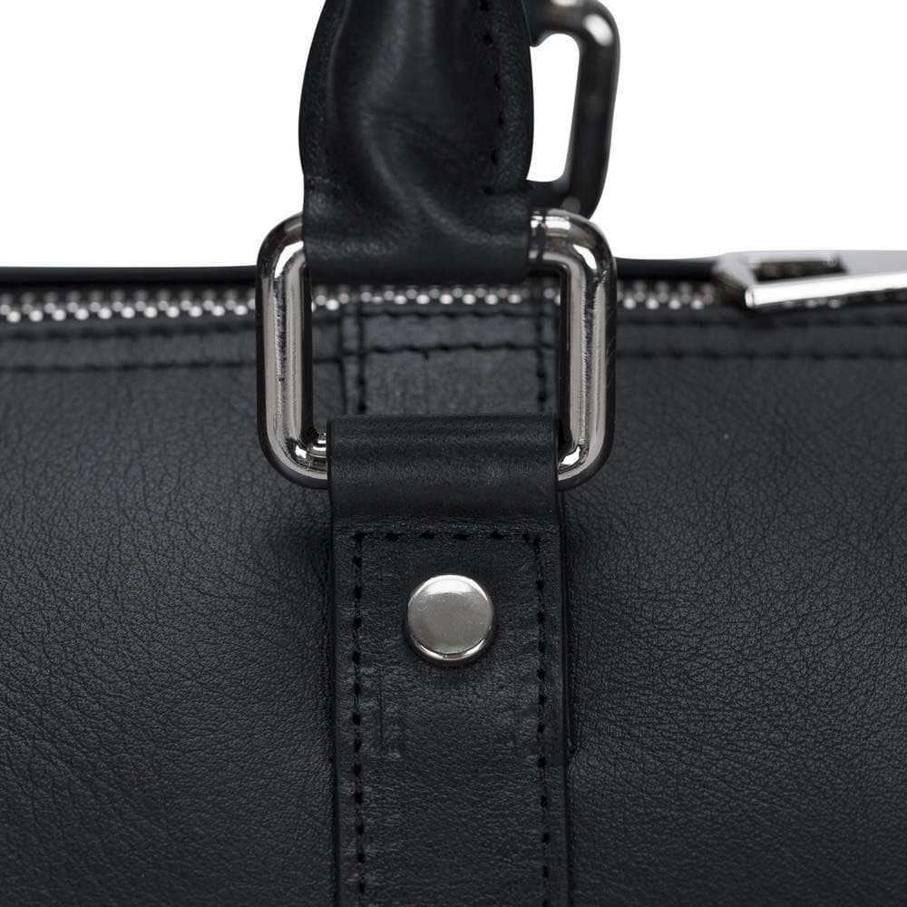 Caira Leather Travel Bag Bouletta