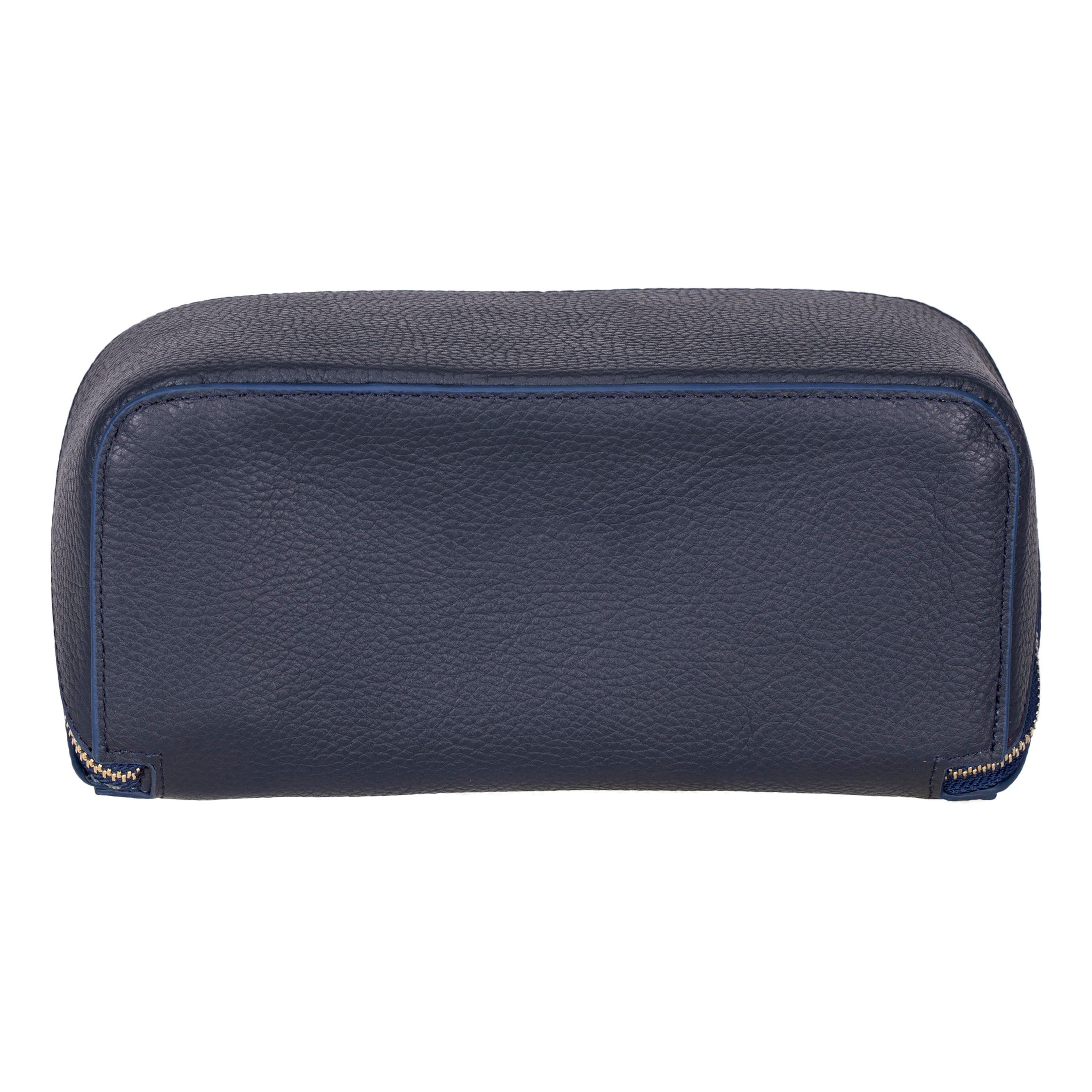 Ella Genuine Leather Dopp Kit Bouletta