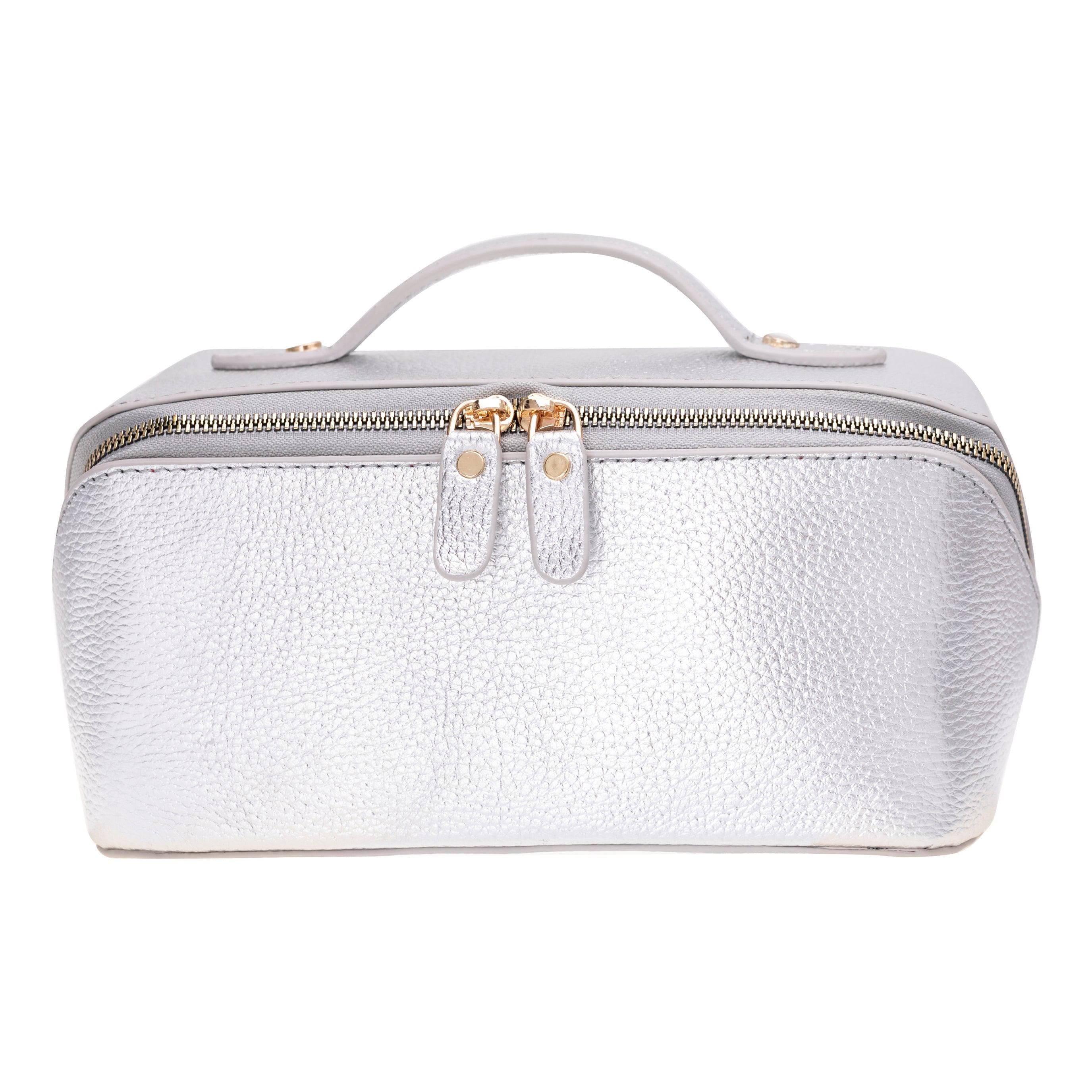 Ella Genuine Leather Dopp Kit Bouletta