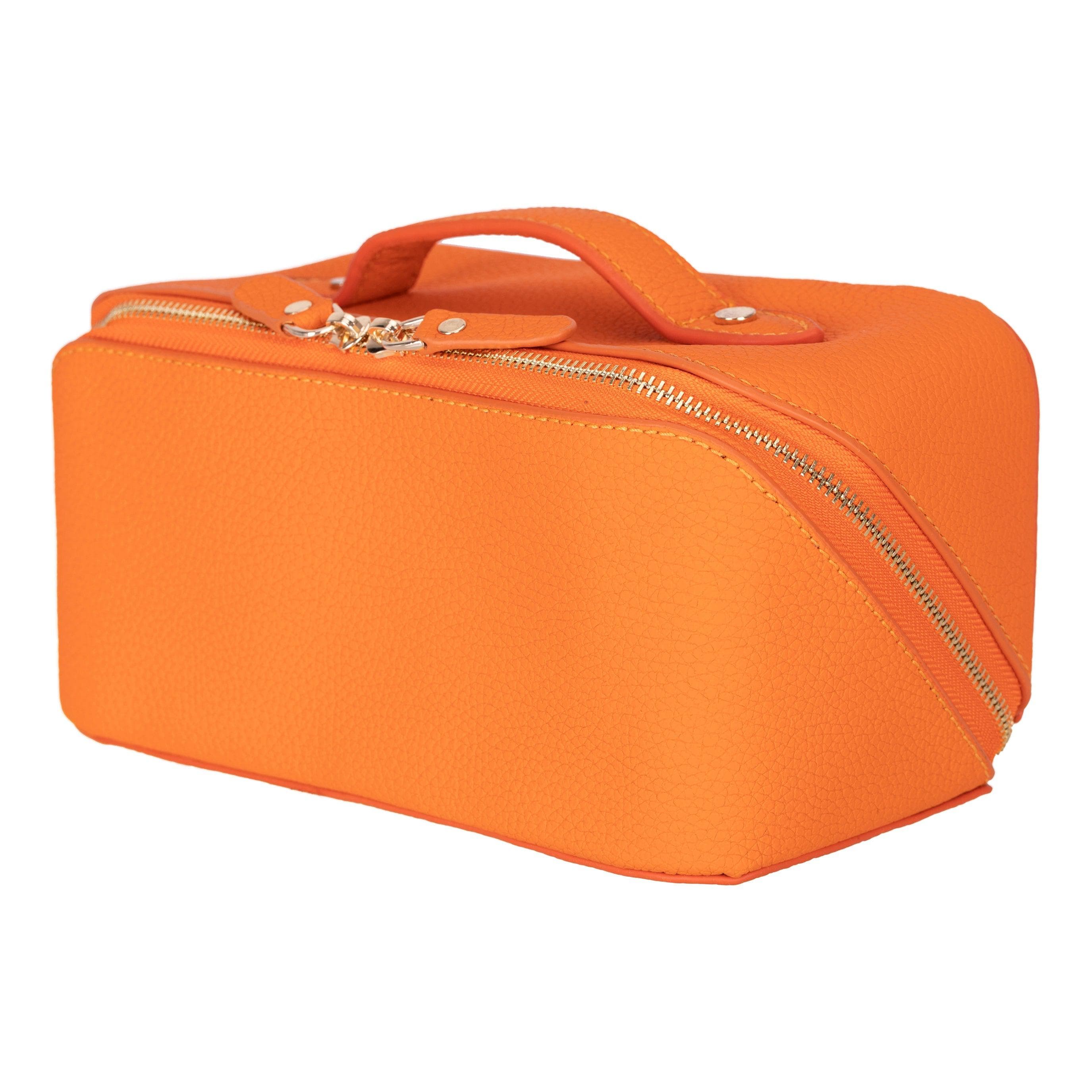 Ella Genuine Leather Dopp Kit Bouletta