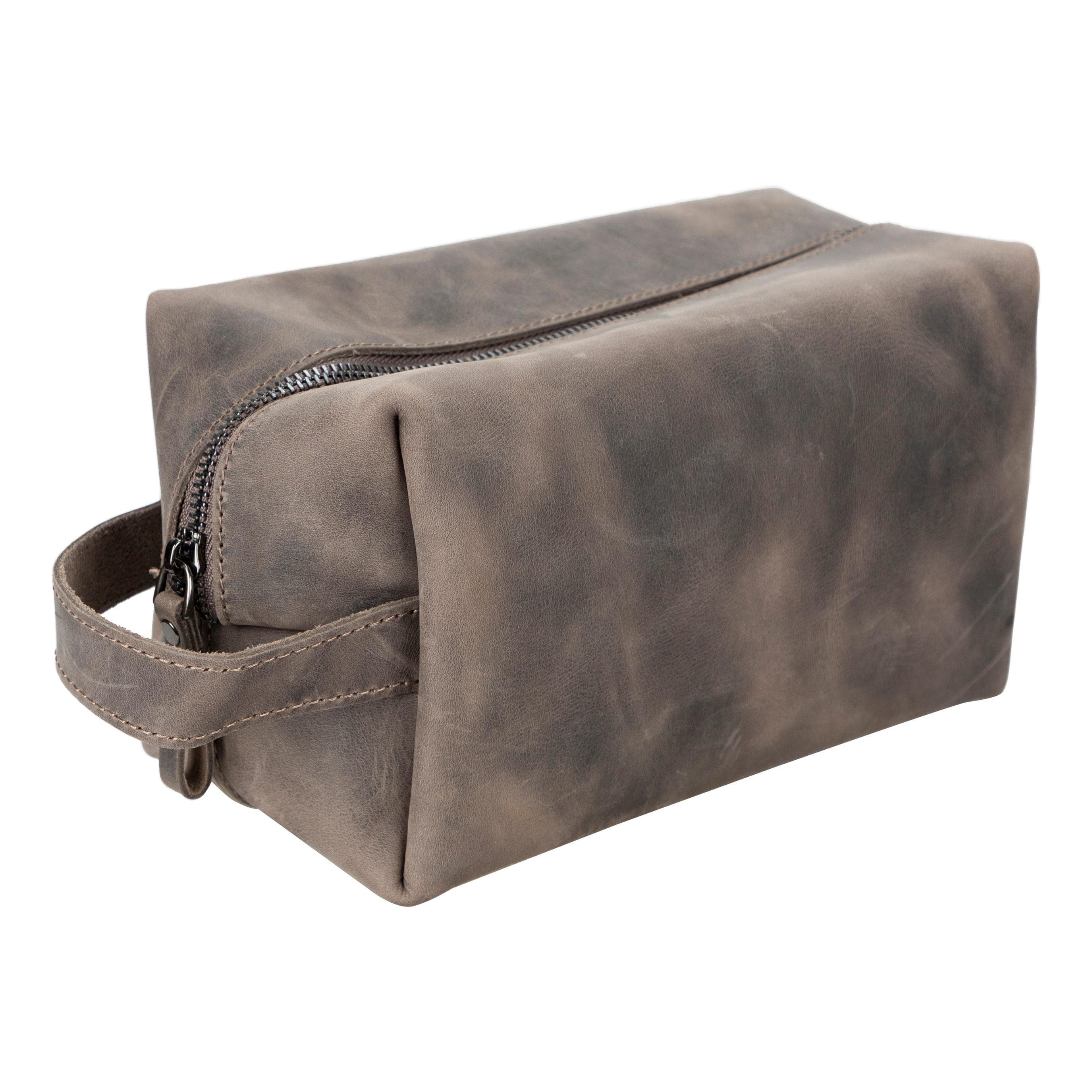 Eve Leather Dopp Kit, Medium Bouletta