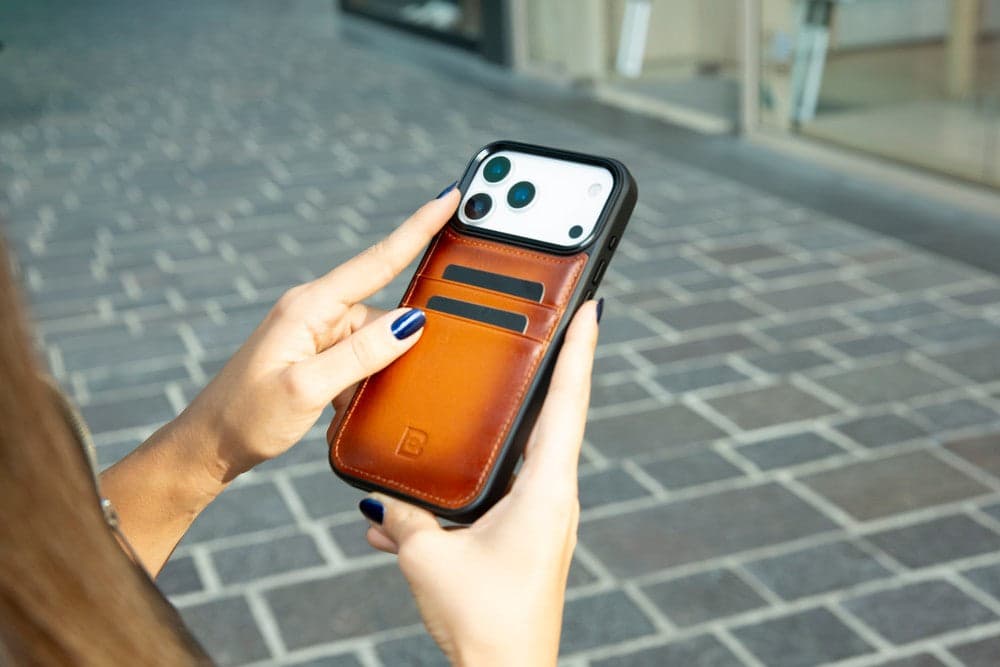 Flex Cover Leather iPhone 17 Pro Max Case with Card Holder Bouletta