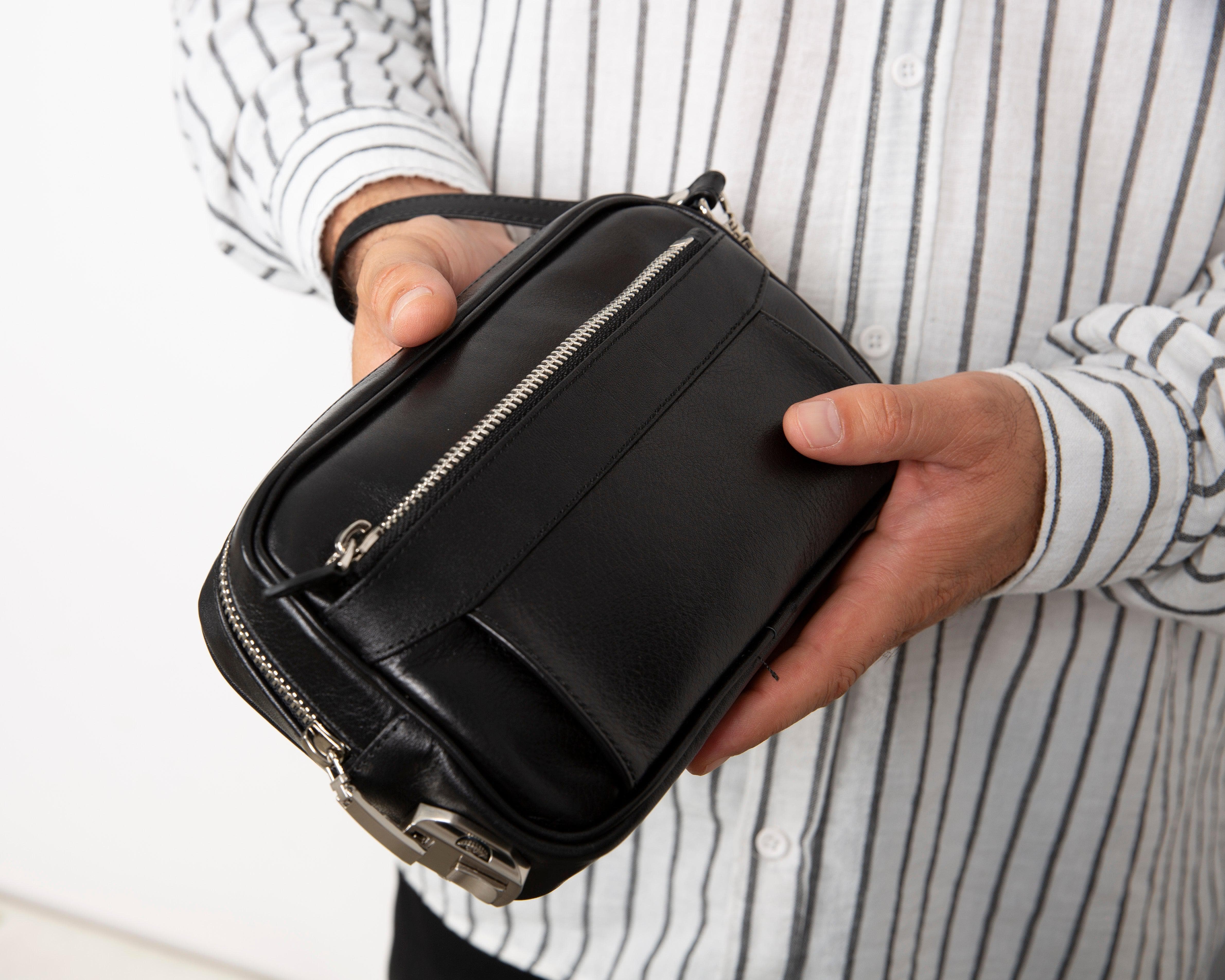 Forge Leather Handbag Black Bouletta