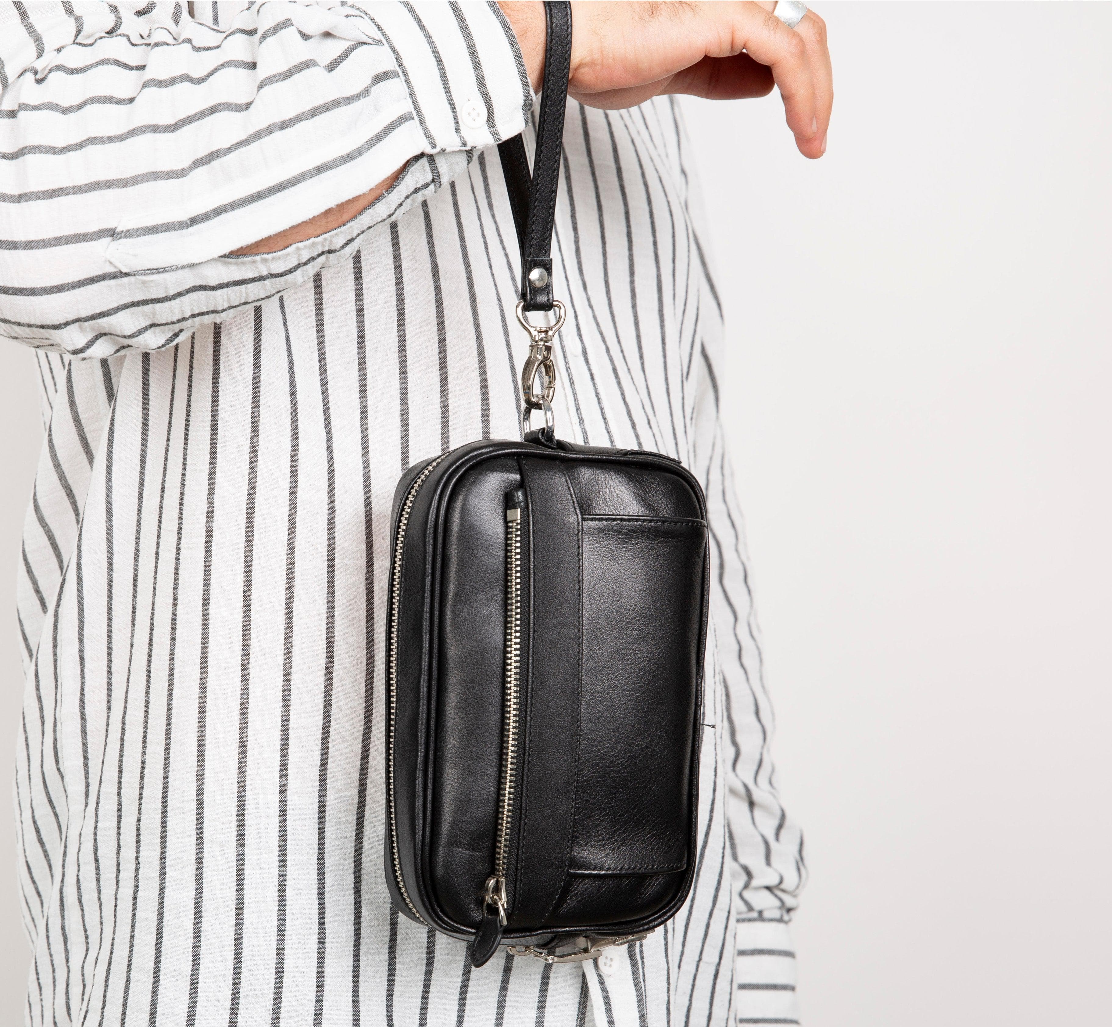 Forge Leather Handbag Black Bouletta
