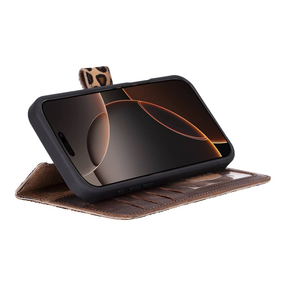 Leather iPhone 16 Pro Detachable Wallet Case