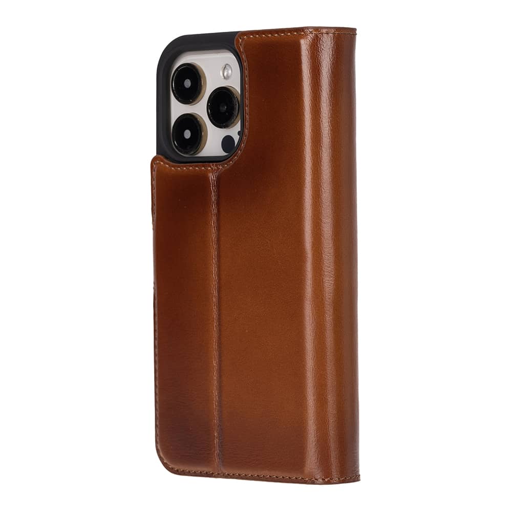 Leather iPhone 16 Pro Detachable Wallet Case