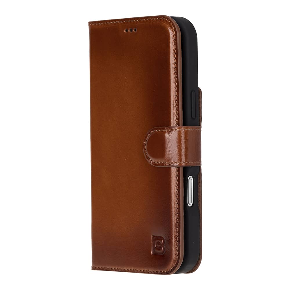 Leather iPhone 16 Pro Detachable Wallet Case