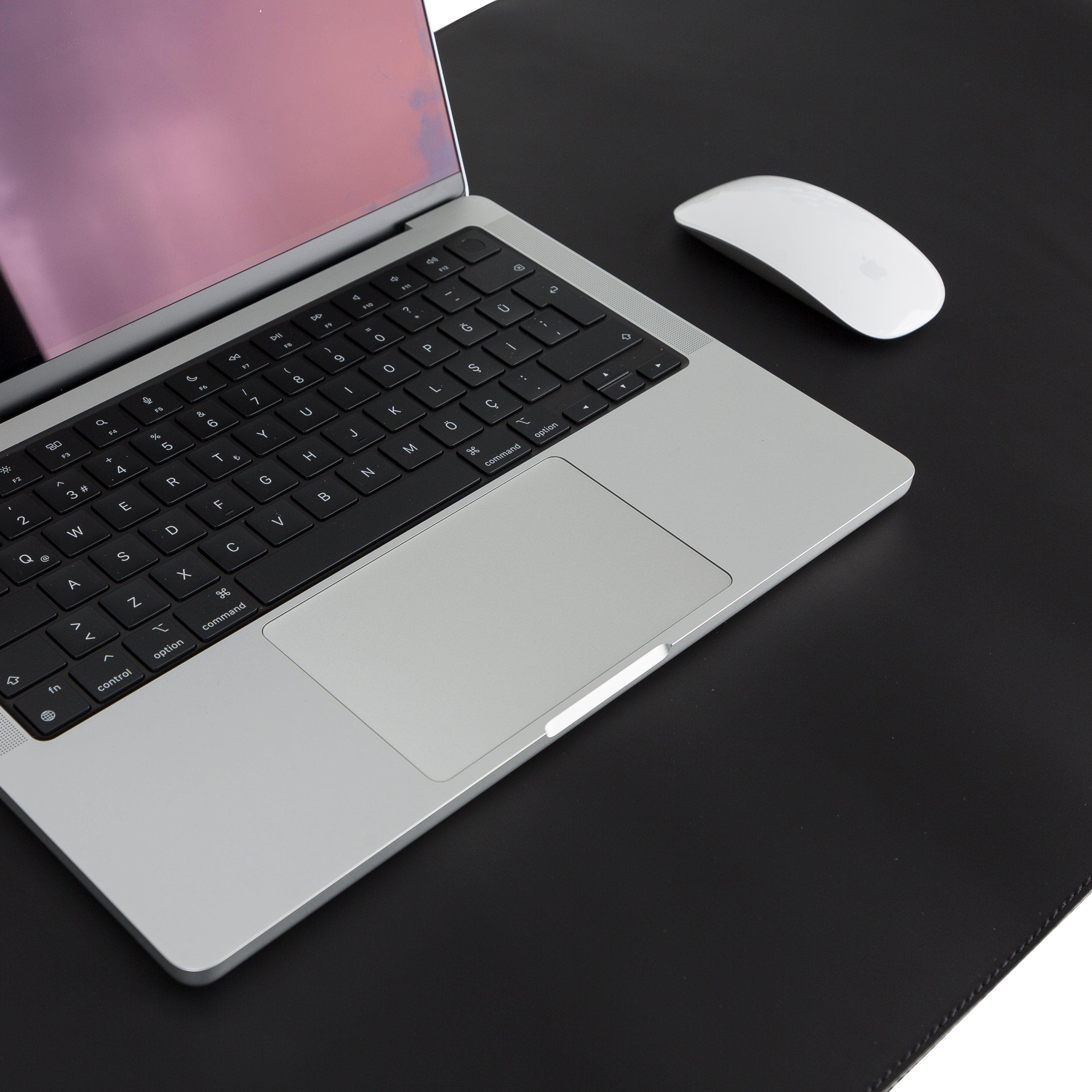 Leather Desk Mat Bouletta