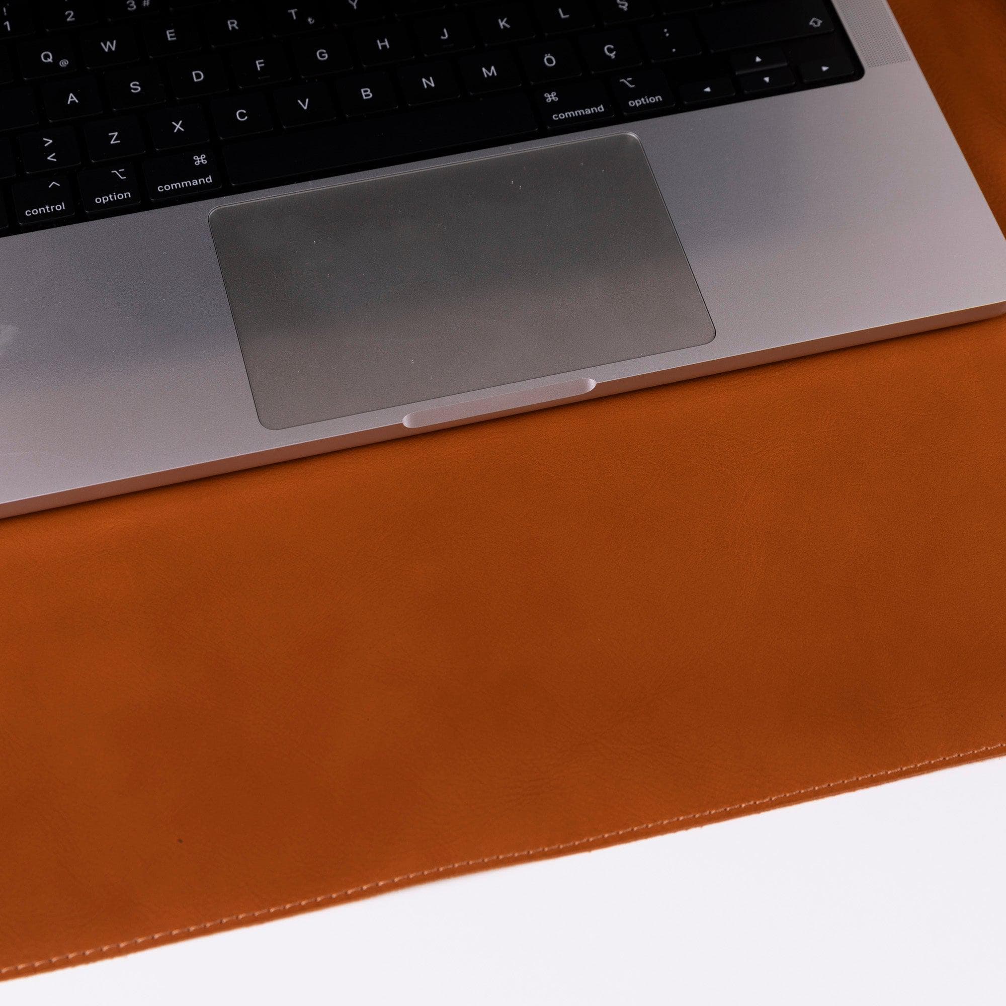 Leather Desk Mat Bouletta