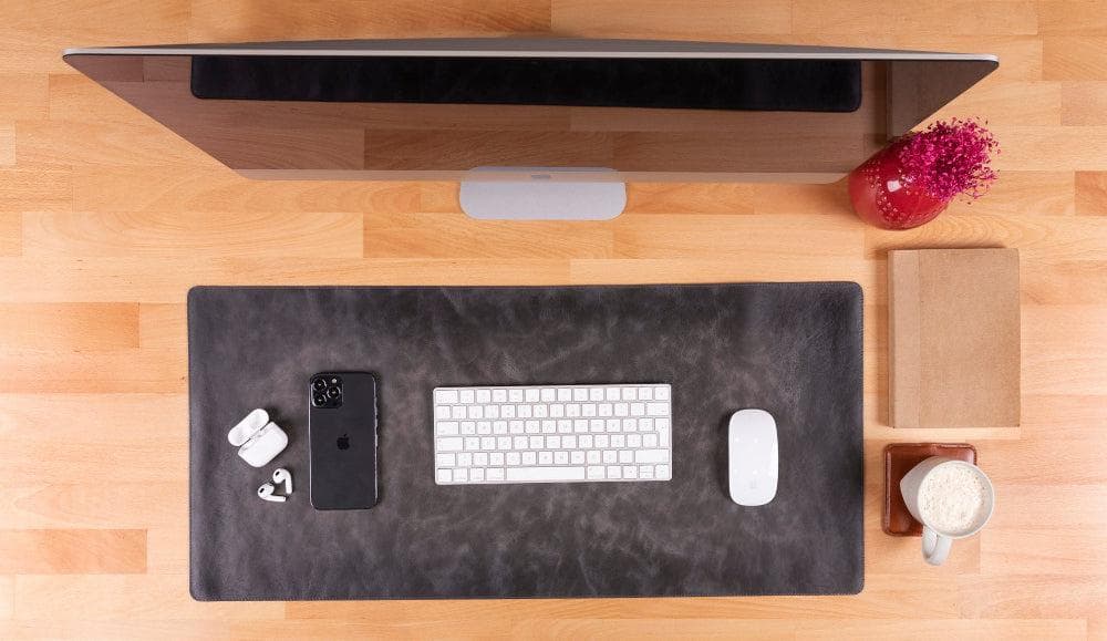 Leather Desk Mat (30 cm X 46 cm) Bouletta