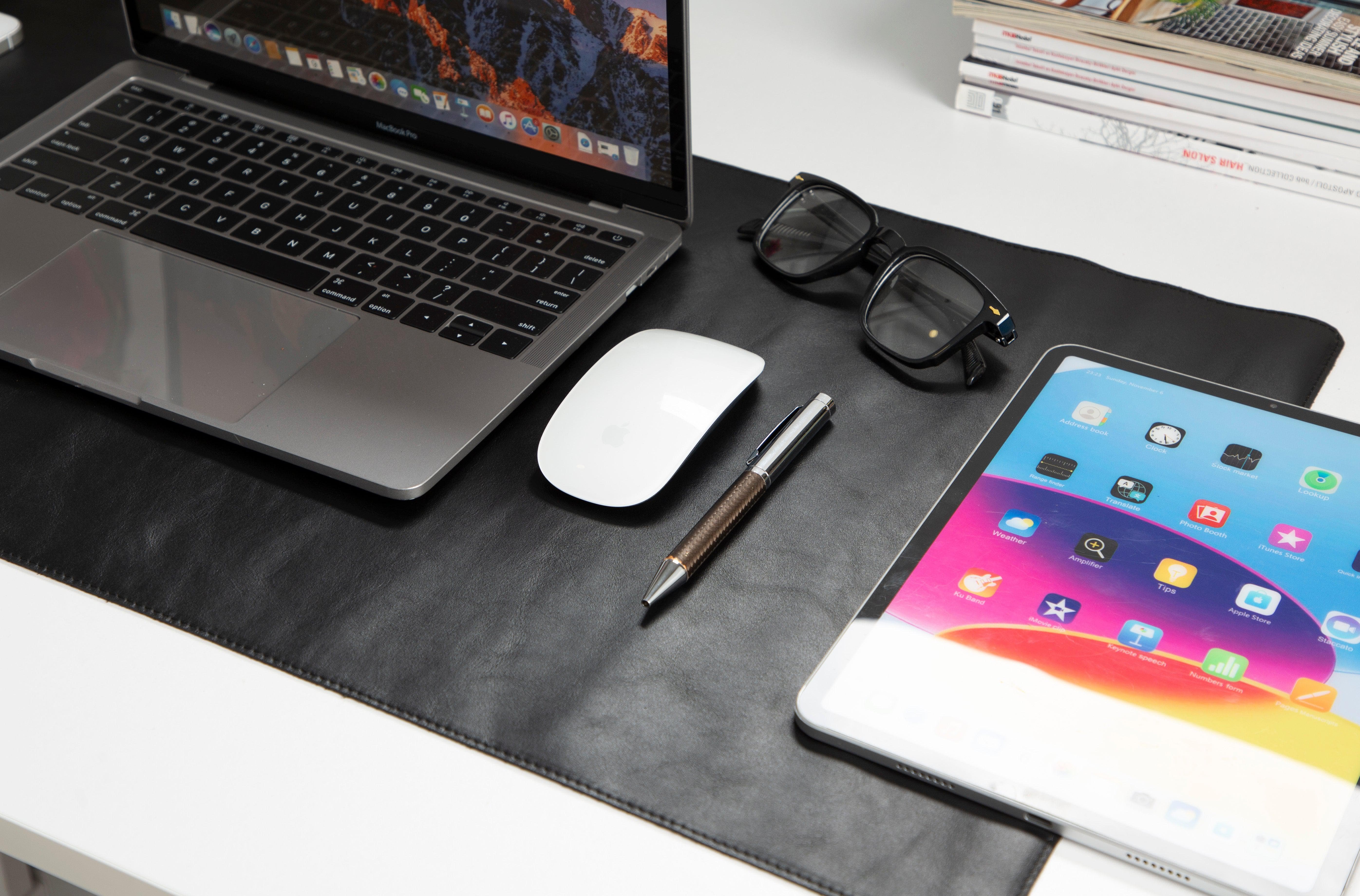 Leather Desk Mat (97 cm X 40 cm) Bouletta