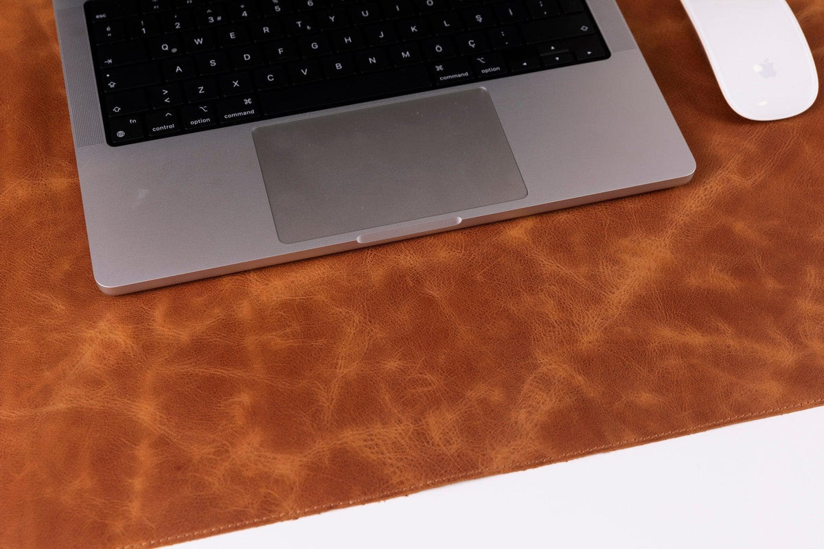 Leather Desk Mat (97 cm X 40 cm) Bouletta