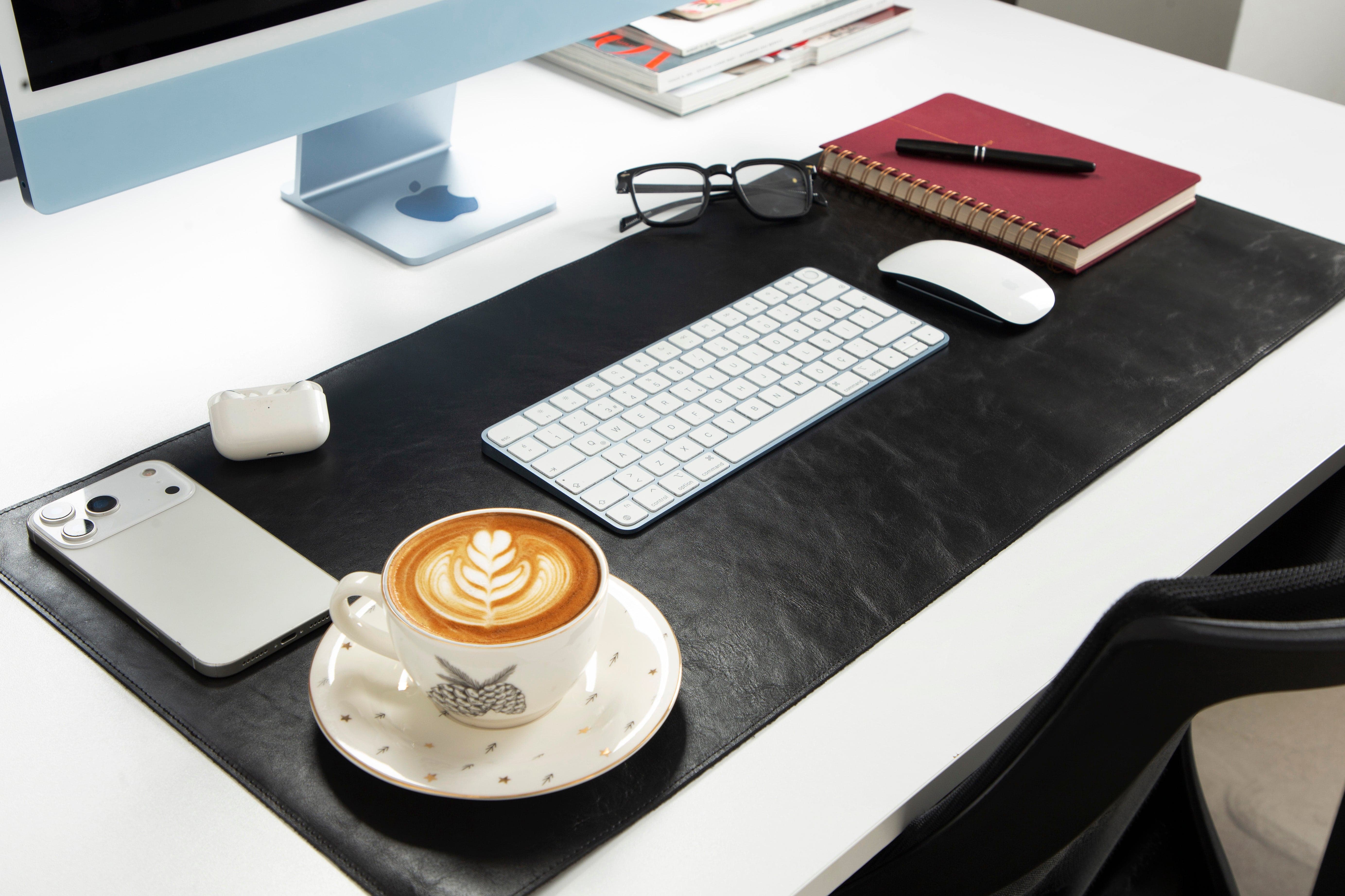 Leather Desk Mat Medium Bouletta