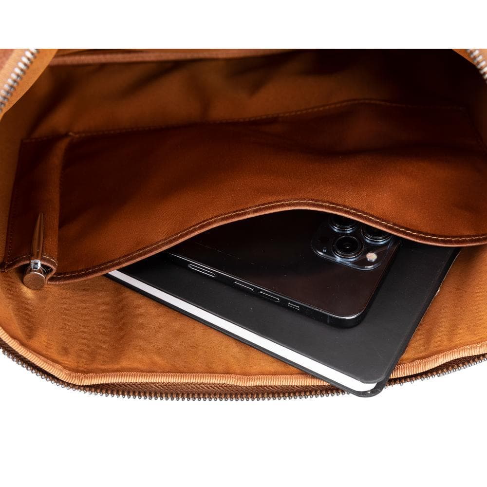 Leeds Leather Laptop / Tablet Sleeve Bouletta
