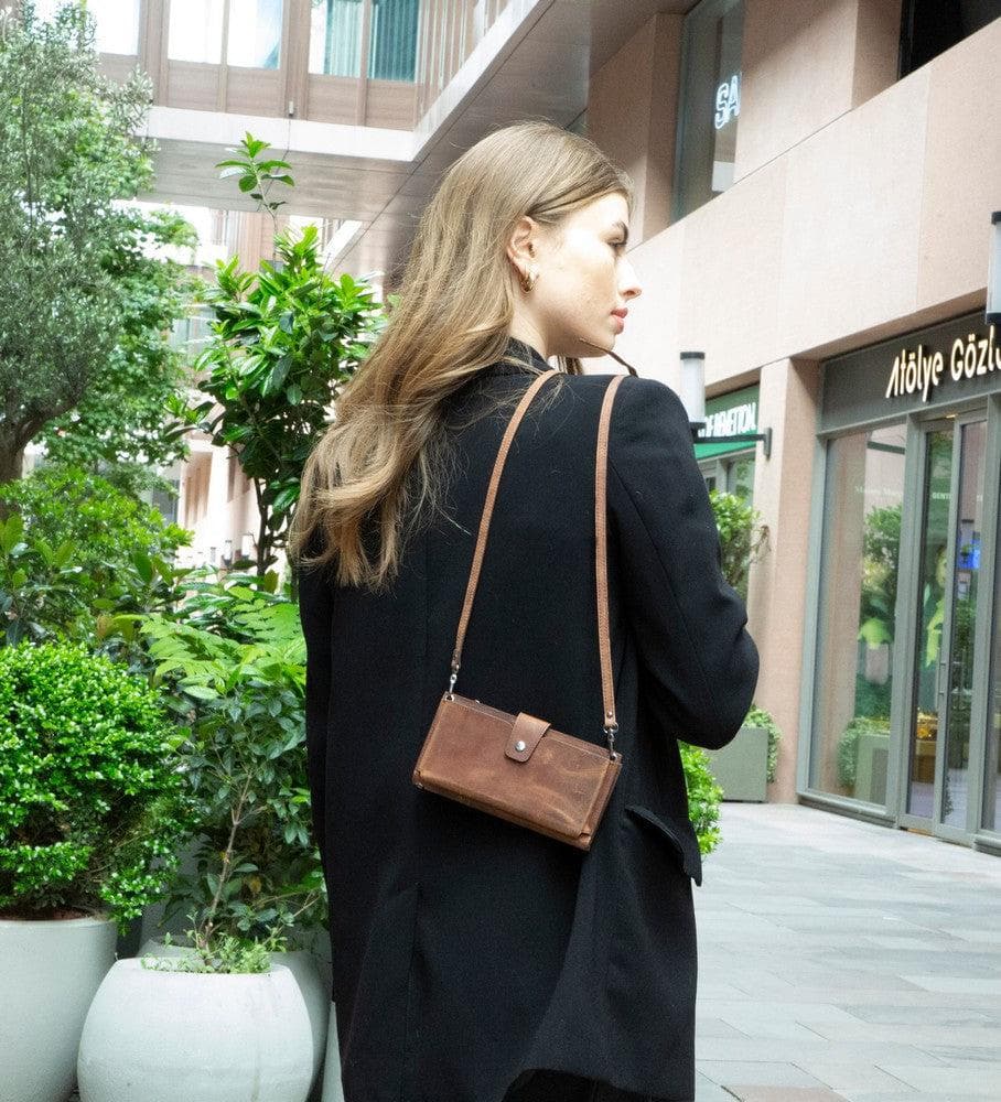 Lozan Leather Strap Wallet Bouletta