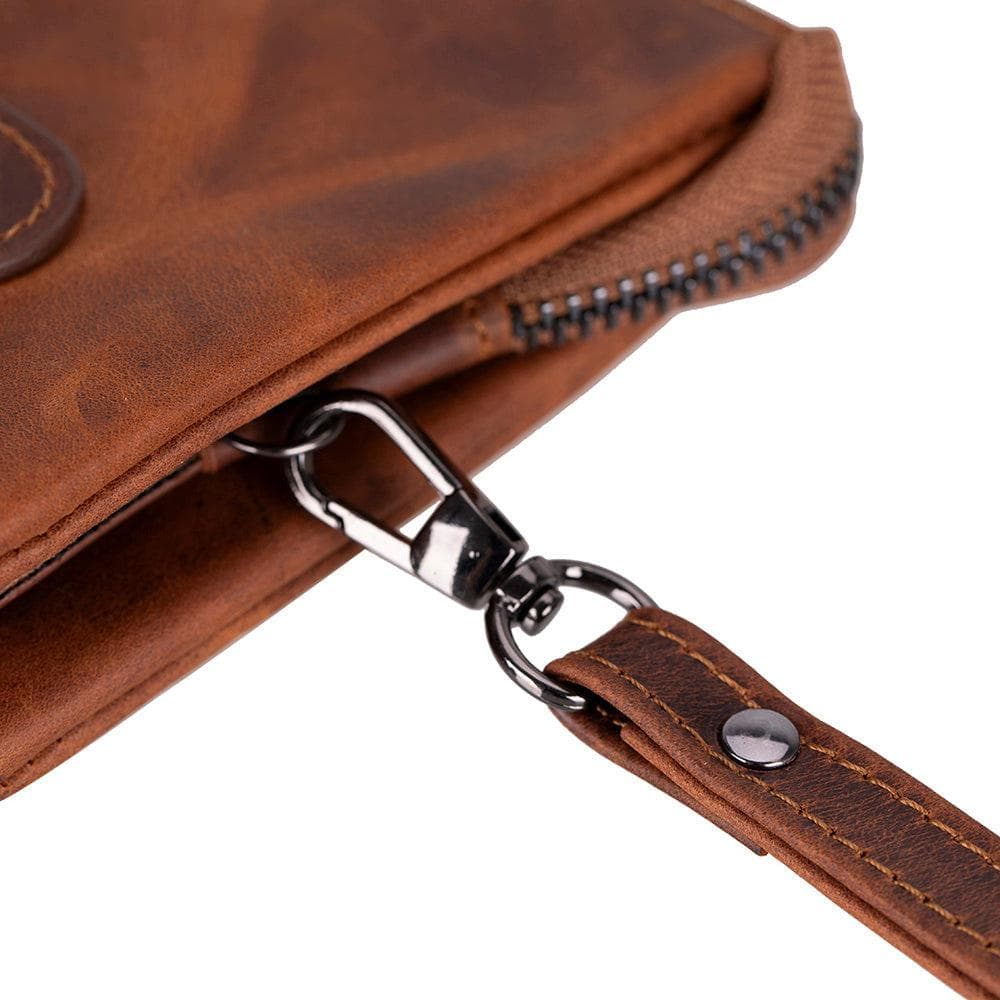 Majeste Leather Clutch Bag Bouletta
