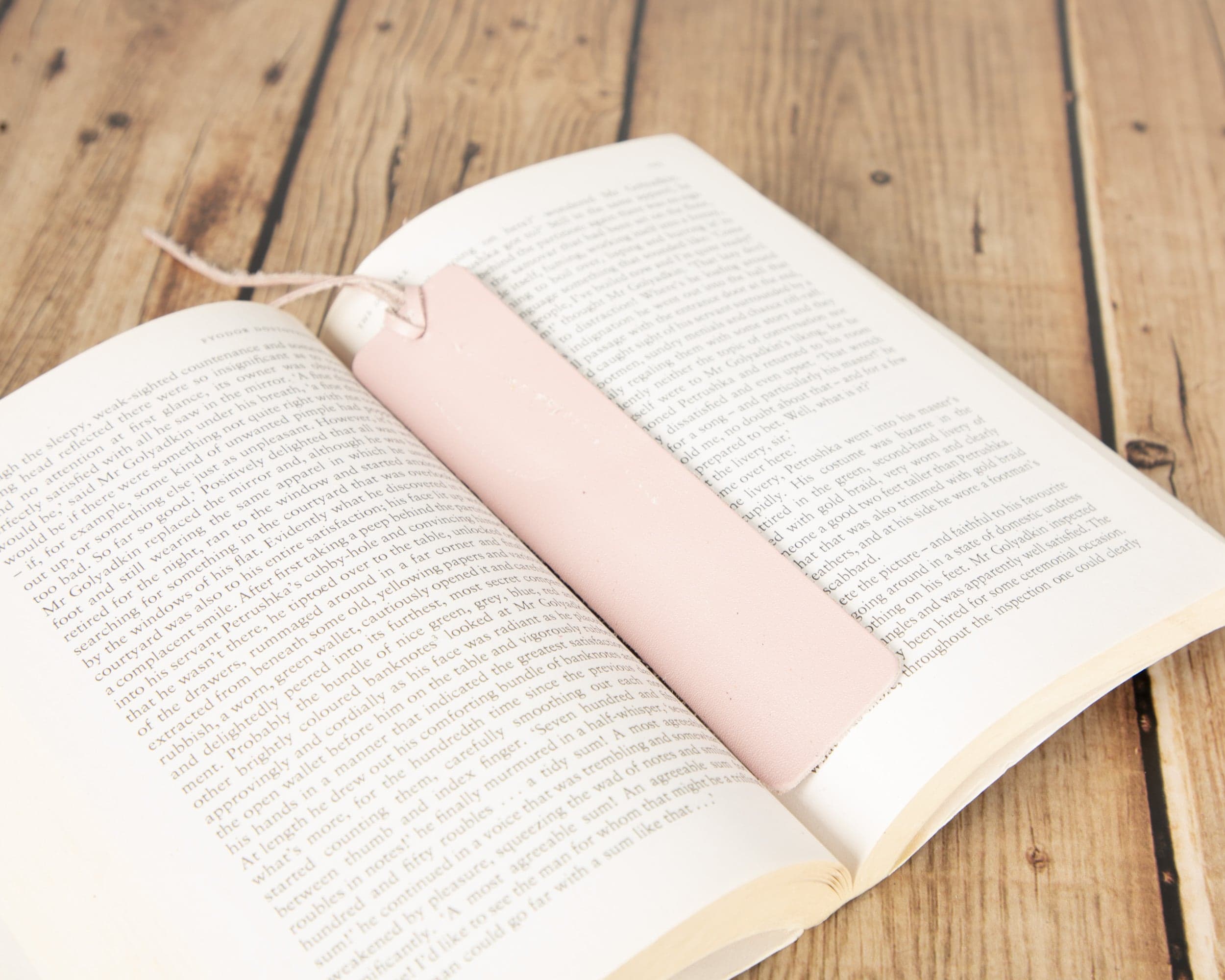 Markora Leather Bookmark Bouletta
