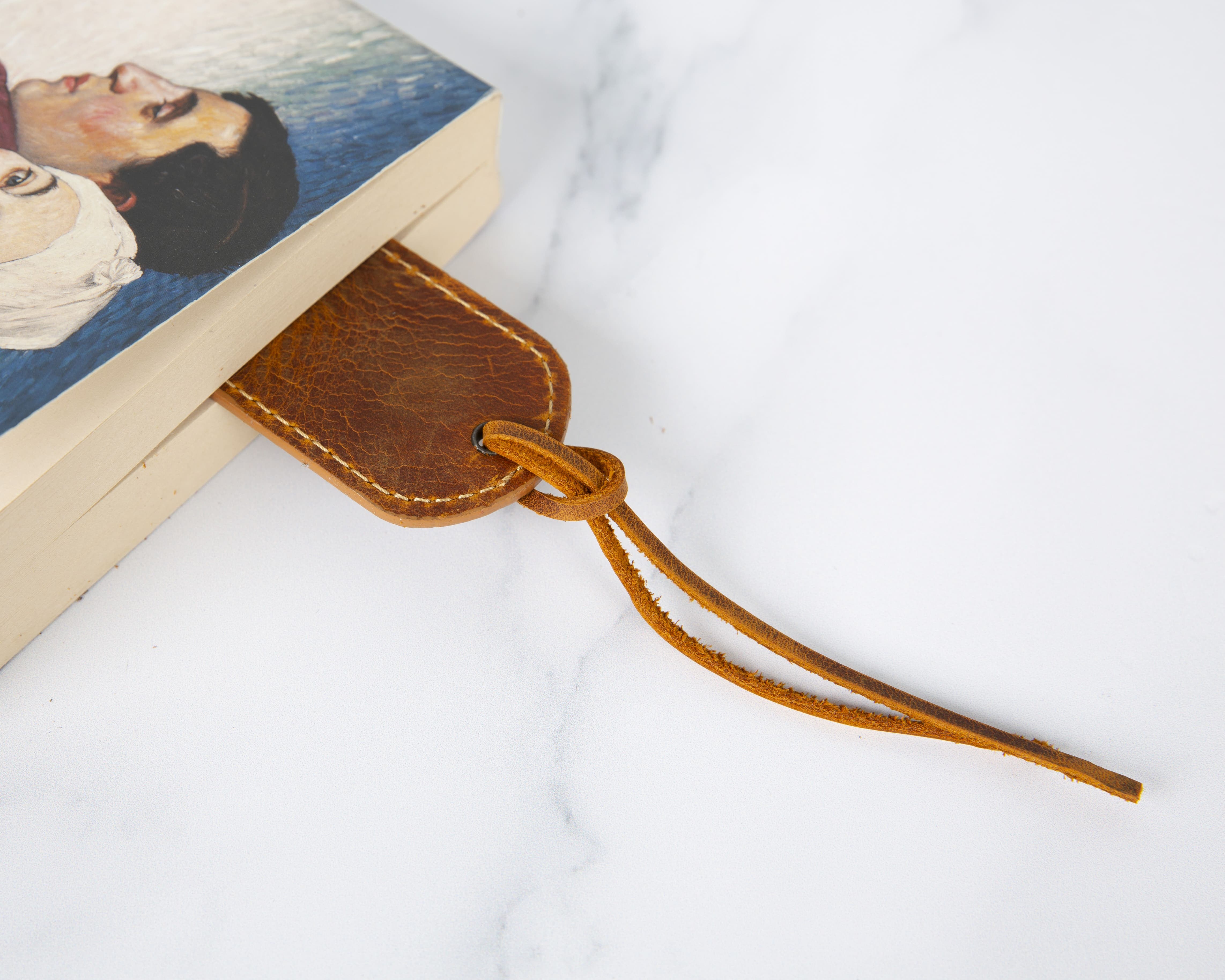 Markora Stitched Leather Bookmark Moccasin Bouletta
