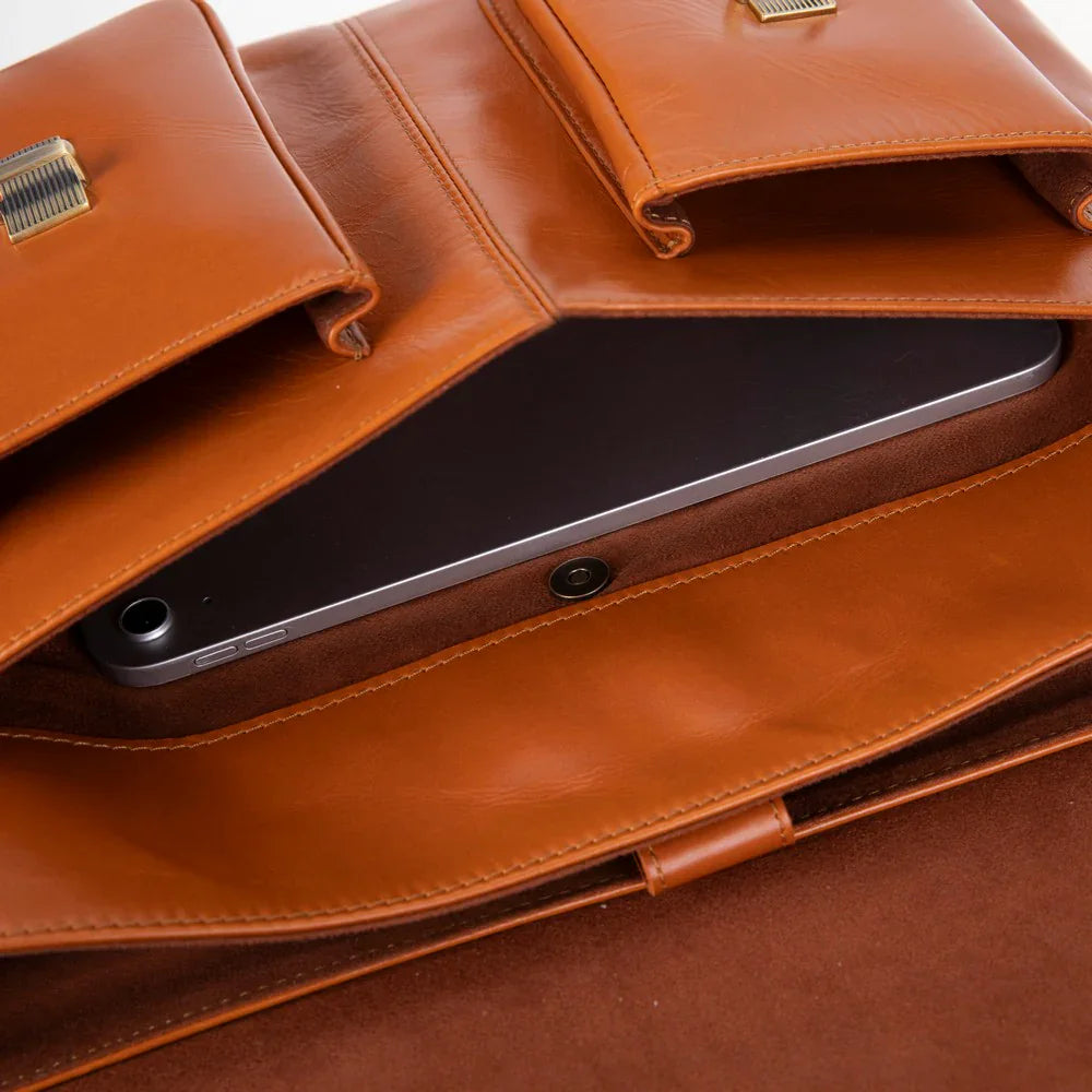Olympus Leather Business Briefcase / Laptop Case Bouletta