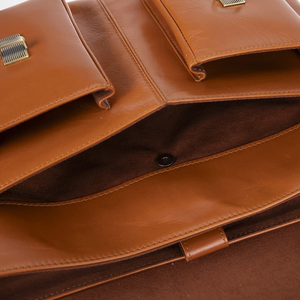 Olympus Leather Business Briefcase / Laptop Case Bouletta