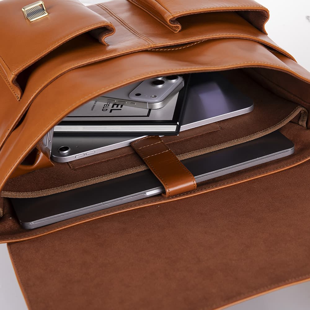 Olympus Leather Business Briefcase / Laptop Case Bouletta