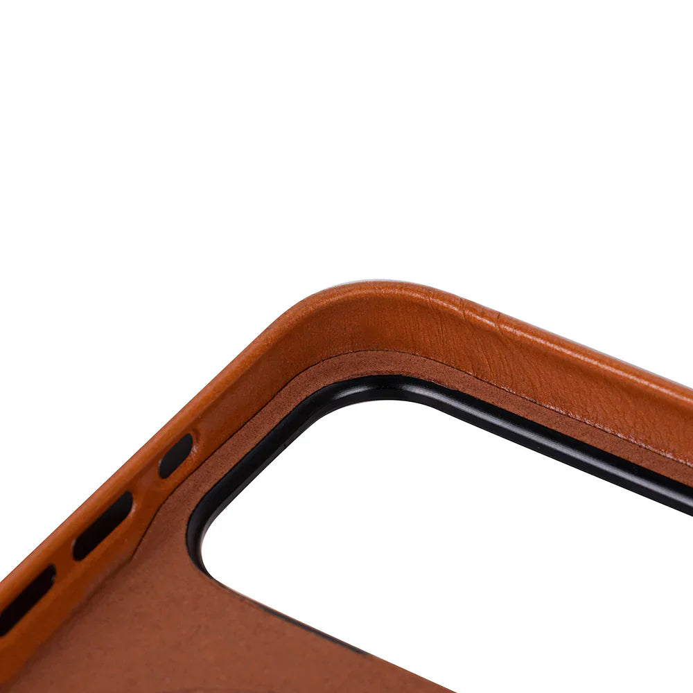 Prestige iPhone 17 Pro Leather Case Bouletta