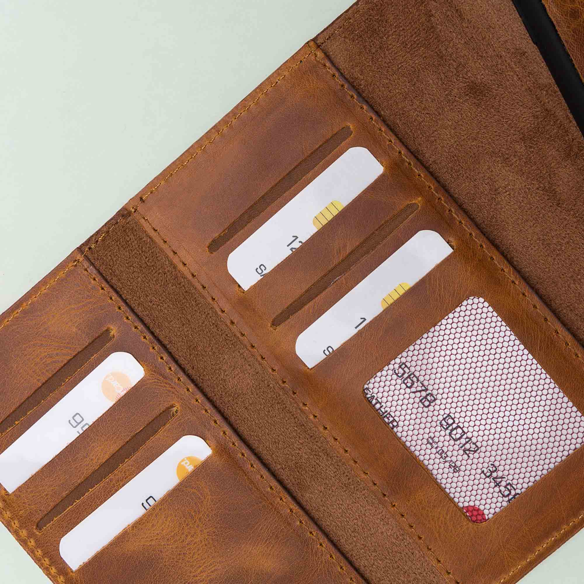 Santa iPhone 11 Pro Leather Detachable Wallet Case Bouletta