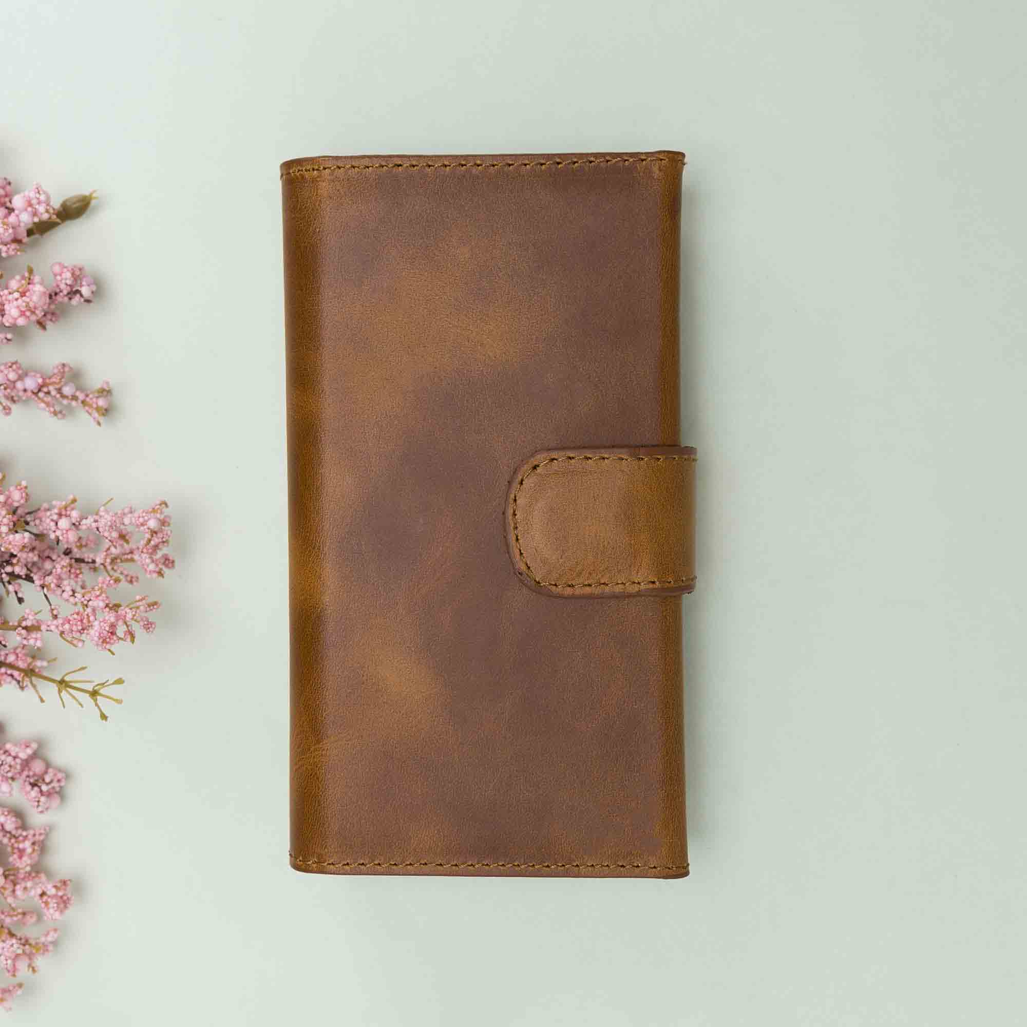 Santa iPhone 11 Pro Leather Detachable Wallet Case Bouletta