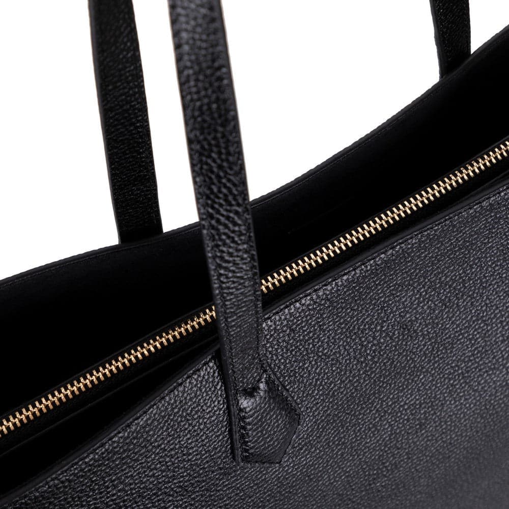 Solea Leather Women's Bag Bouletta