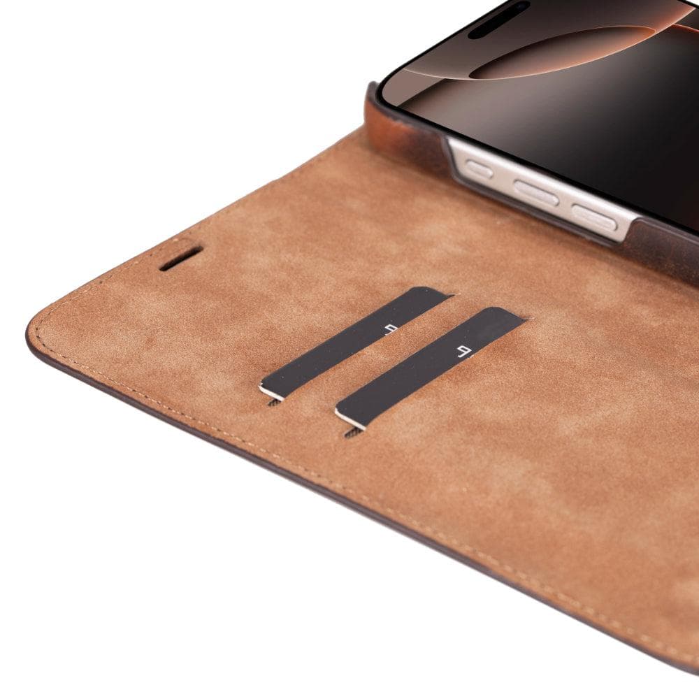 Sonat iPhone 16 Pro Leather Folio Case Bouletta