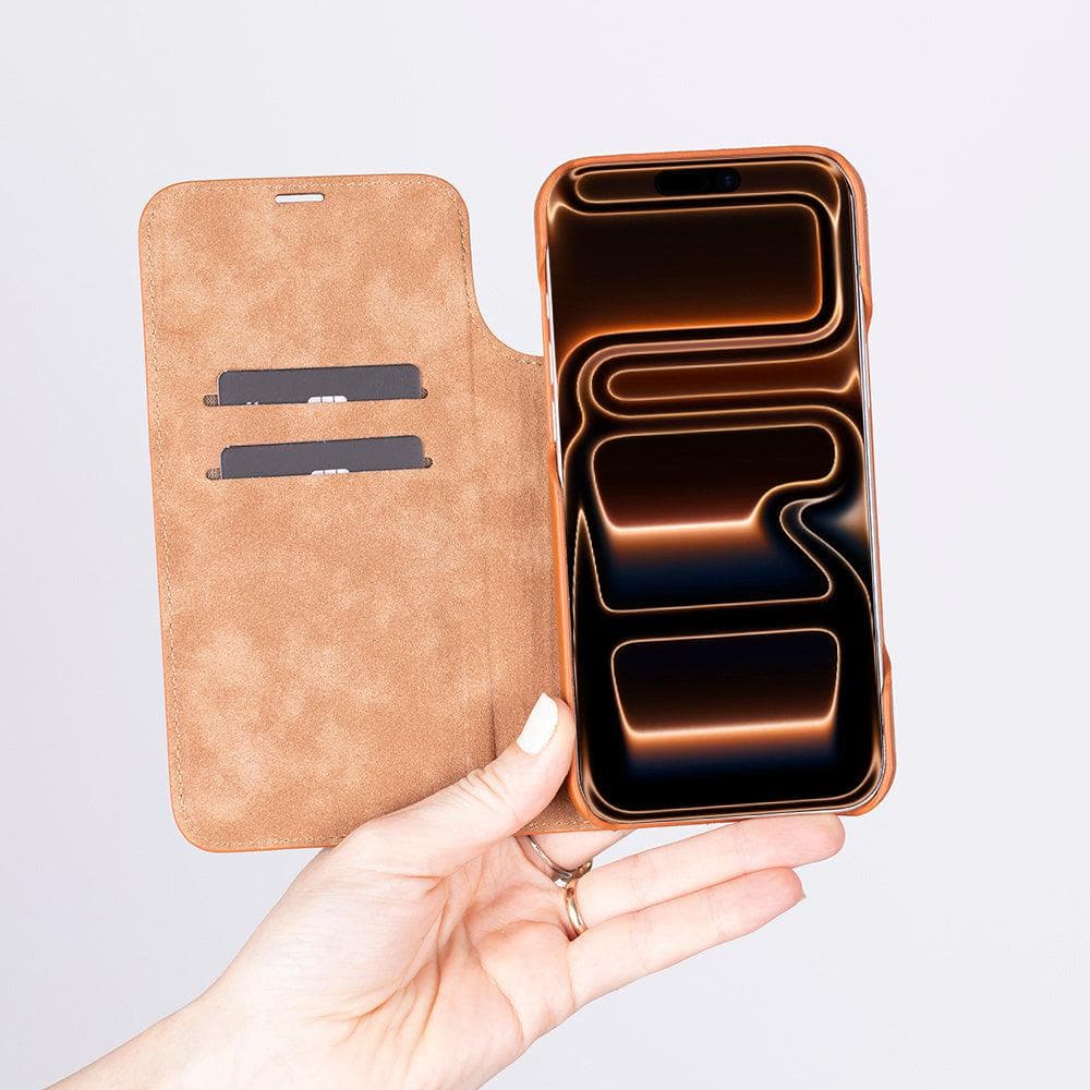 Sonat Leather iPhone 17 Pro Max Folio Case Bouletta
