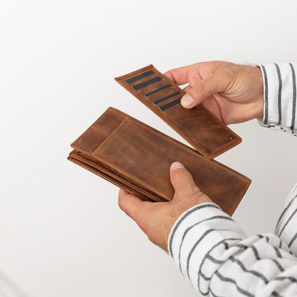 Tenuta Leather Universal Wallet Bouletta