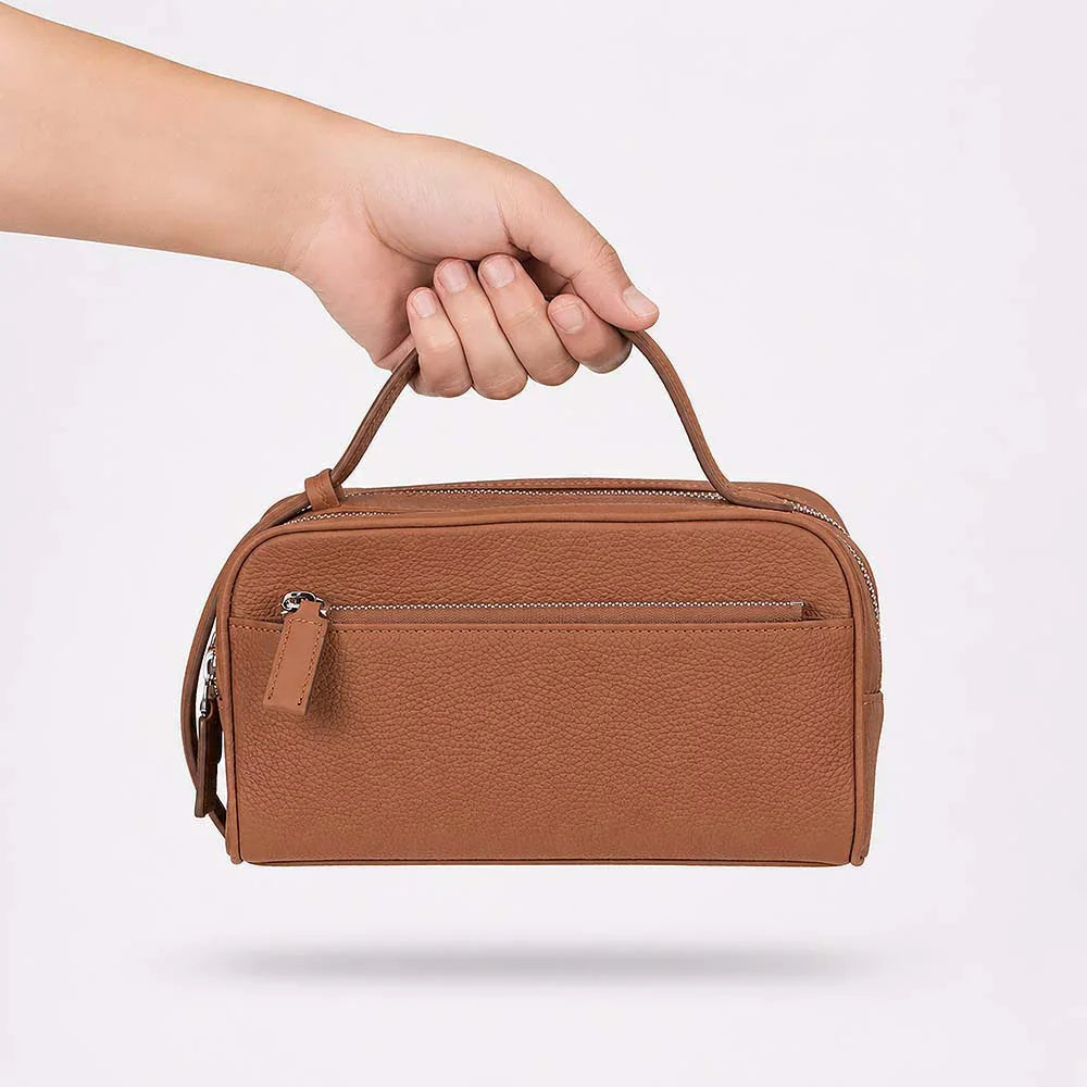 Travero Leather Dopp Kit Bouletta