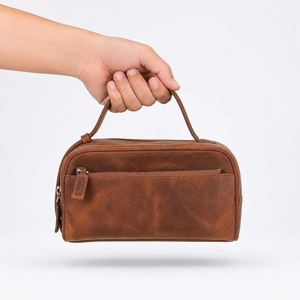 Travero Leather Dopp Kit Bouletta