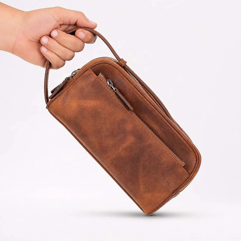 Travero Leather Dopp Kit Bouletta