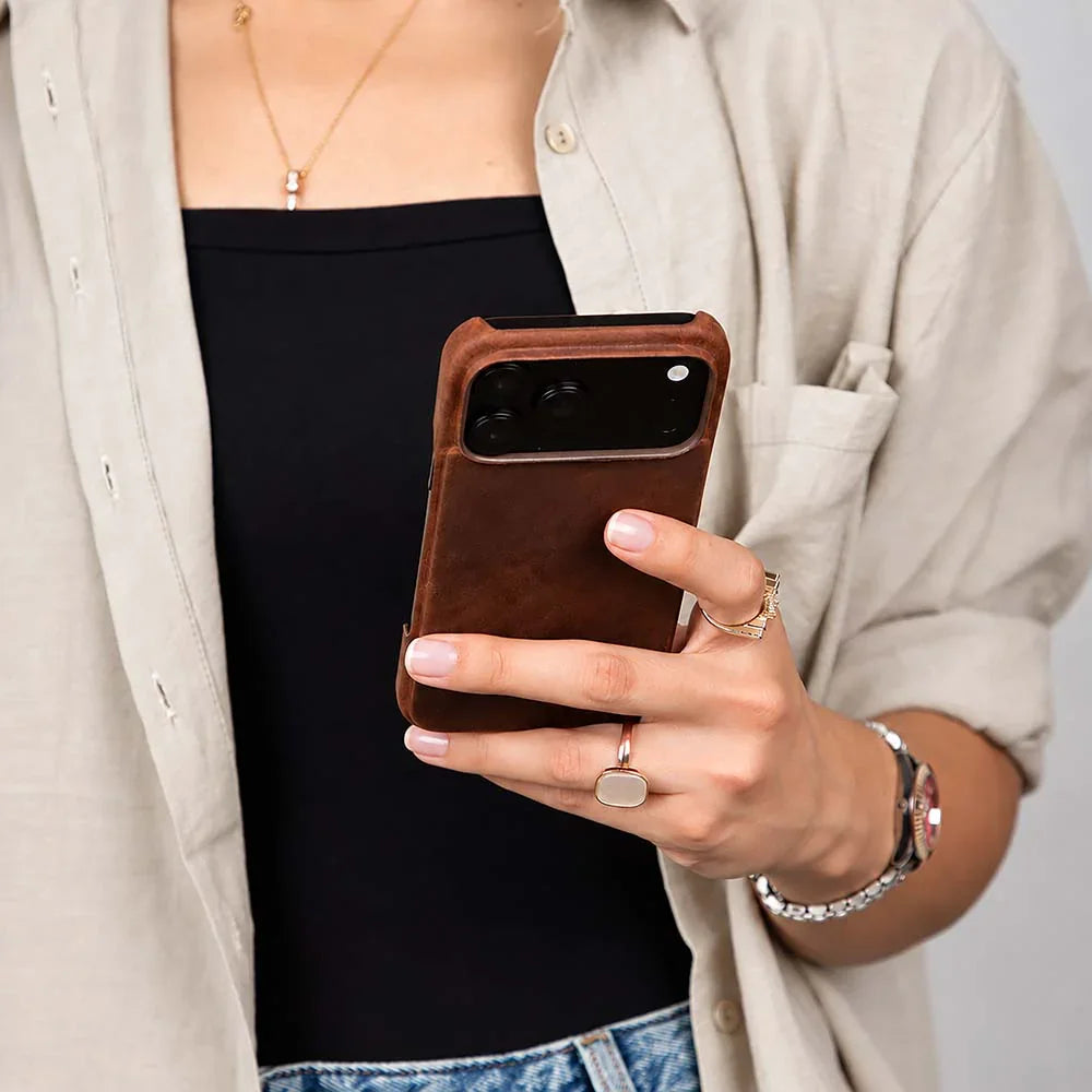 Ultimate Jacket I Phone 18 Pro Leather Case Bouletta