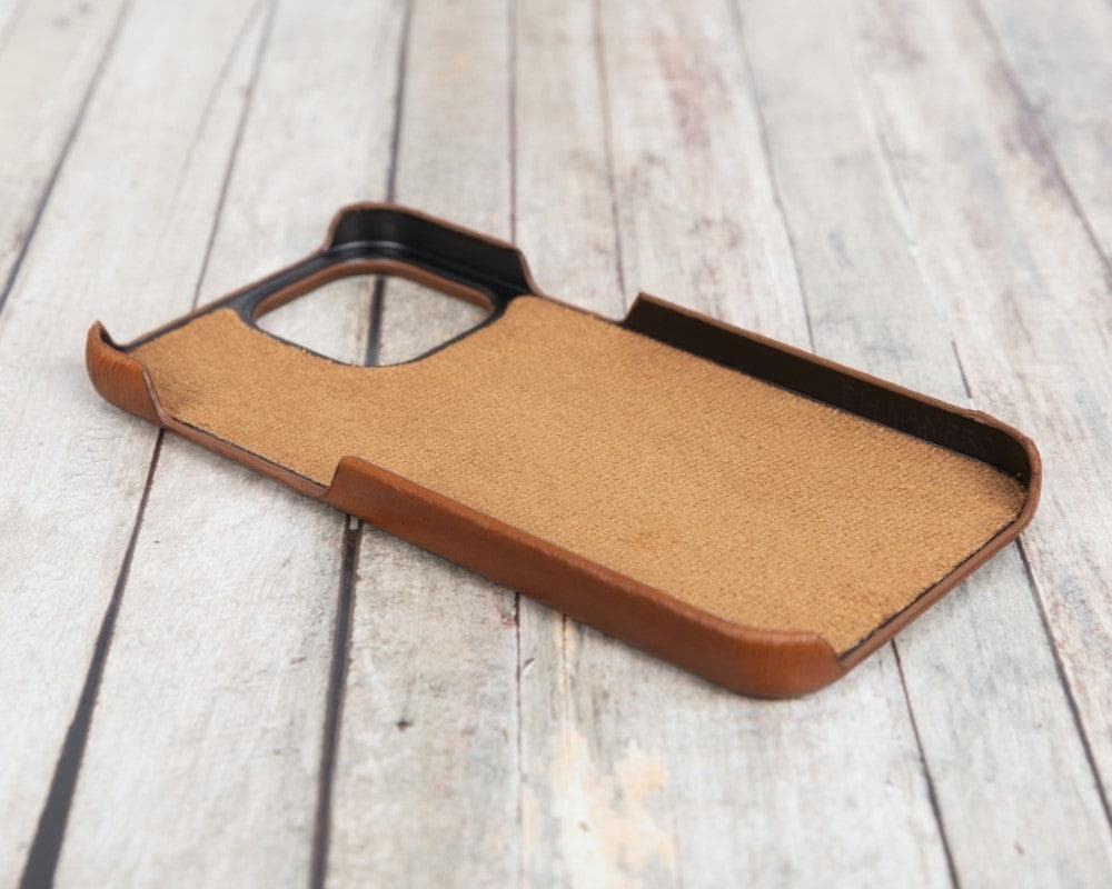 Ultimate Jacket iPhone 14 Series Genuine Leather Case / UJ - iPhone 14 / BURNISHED RUSTIC TAN Bouletta