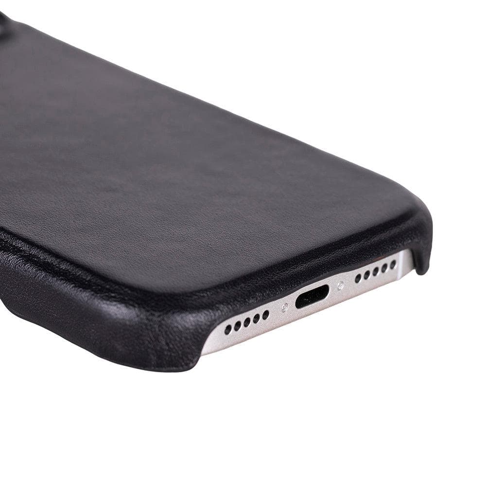 Ultimate Jacket Leather iPhone 17 Case Bouletta