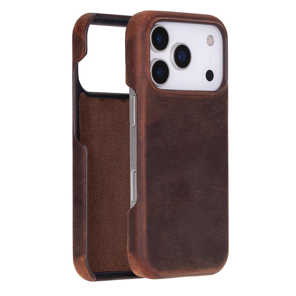 Ultimate Jacket Leather iPhone 17 Pro Case Saddle Brown Bouletta