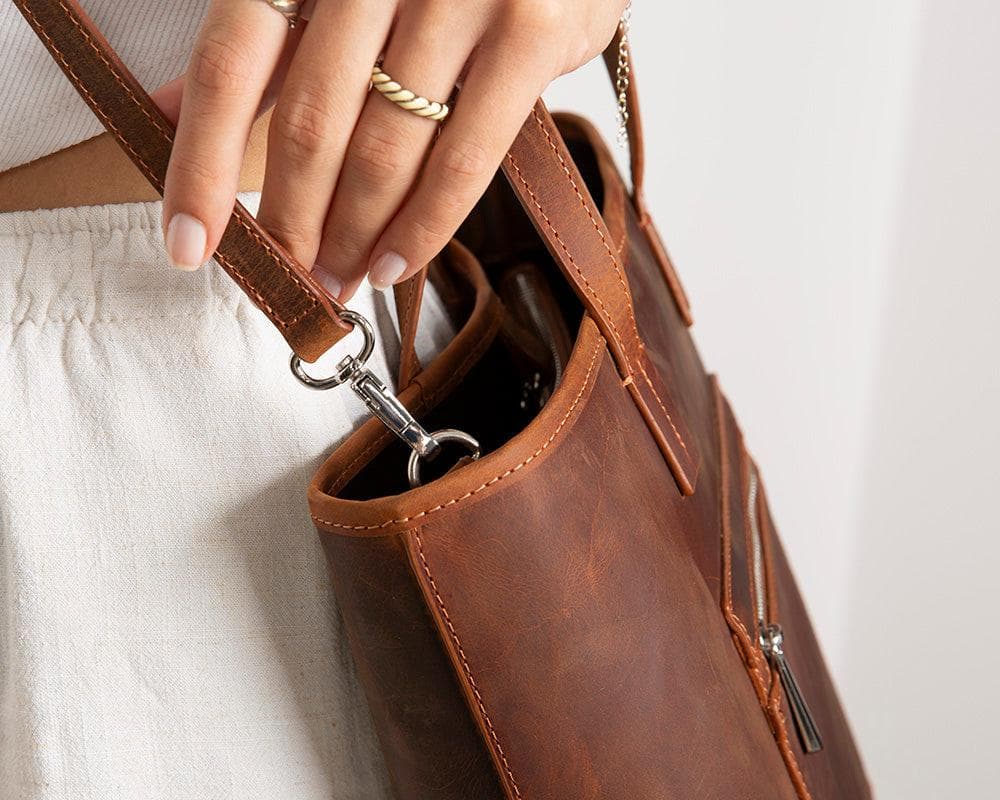 Valetto Leather Tote Bag Bouletta